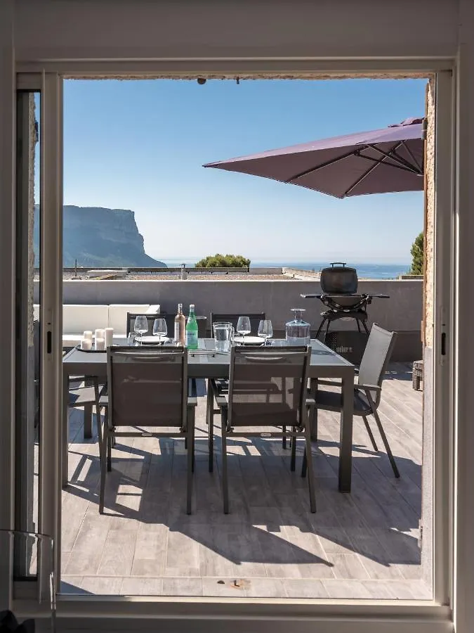 Le Vallat Vue Mer Cassis Terrasse Privative Spa Jacuzzi Barbecue Calanques Apartment