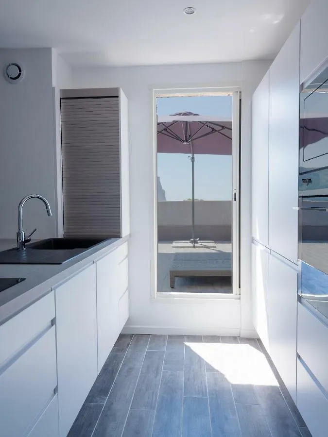 Le Vallat Vue Mer Cassis Terrasse Privative Spa Jacuzzi Barbecue Calanques Apartment