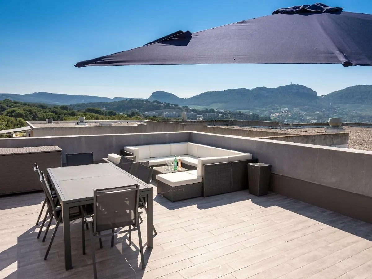 Le Vallat Vue Mer Cassis Terrasse Privative Spa Jacuzzi Barbecue Calanques France